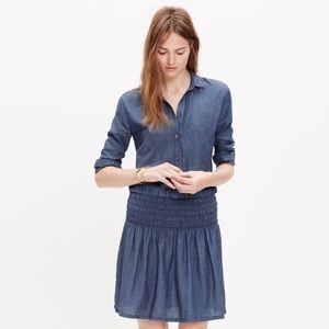 Perfect condition Madewell Blue shirred shirt dress Sz. L